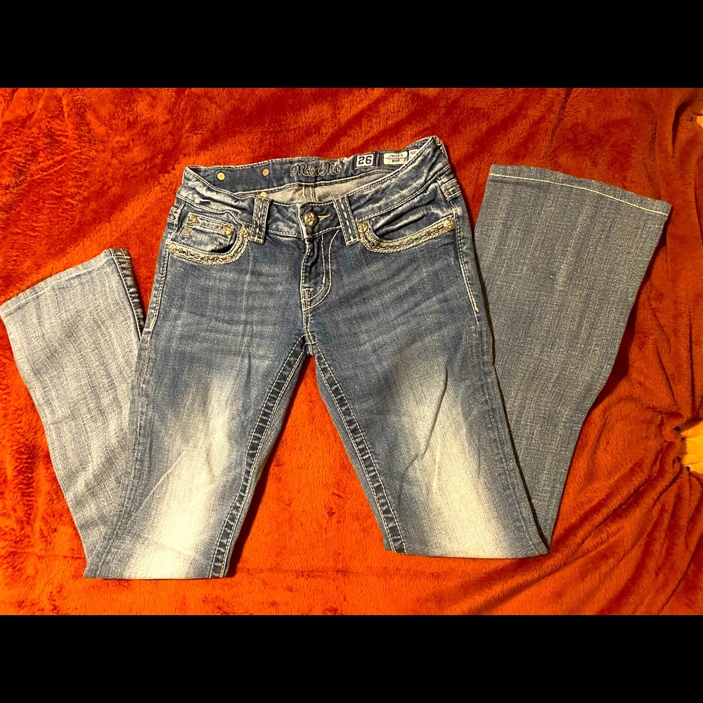 Miss Me bootcut jeans in excellent
condition.